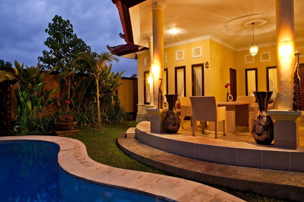 Bali Asih Villa Room photo